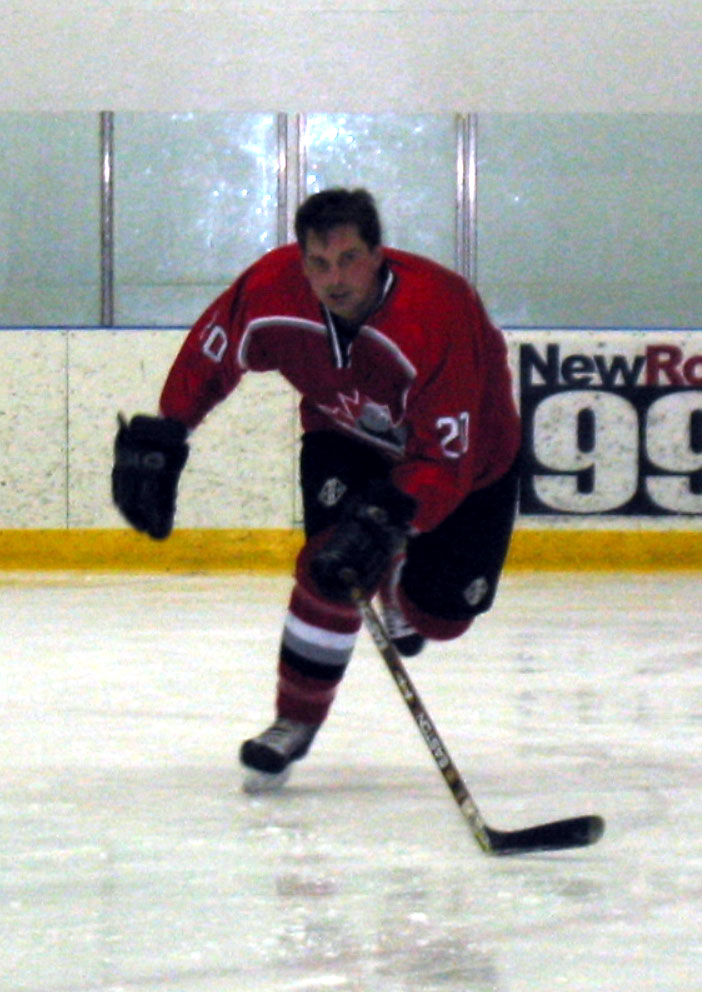 Edward Kouwenhoven - Right Wing/Defense